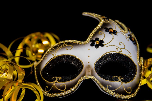 karnevalová maska