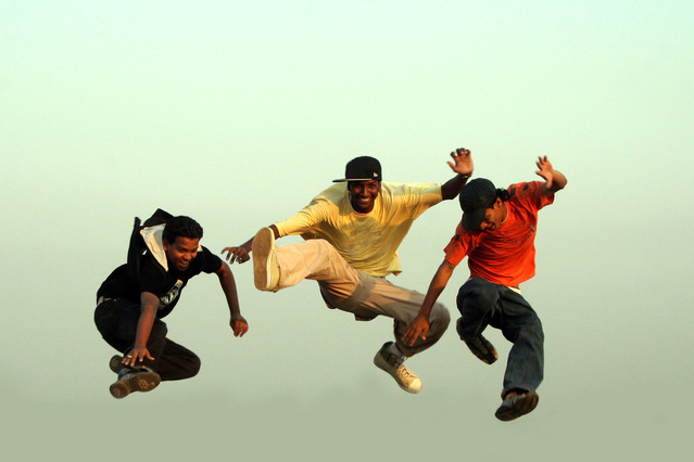 tři skákající černoši.jpg